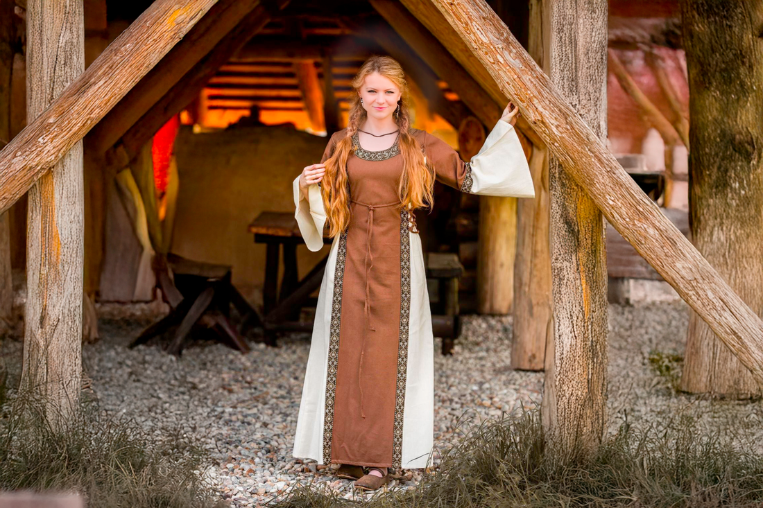 Mittelalterkleid must have. Top 10 kleider für Larp Events