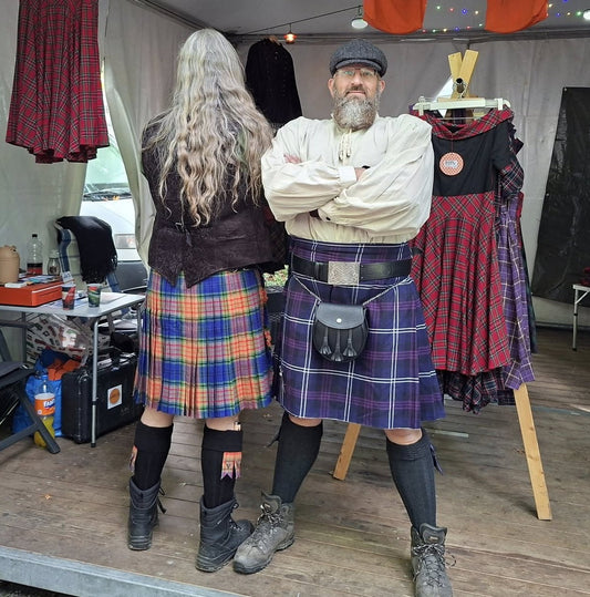 Handgefertigte Kilt in einem Tartan deiner Wahl