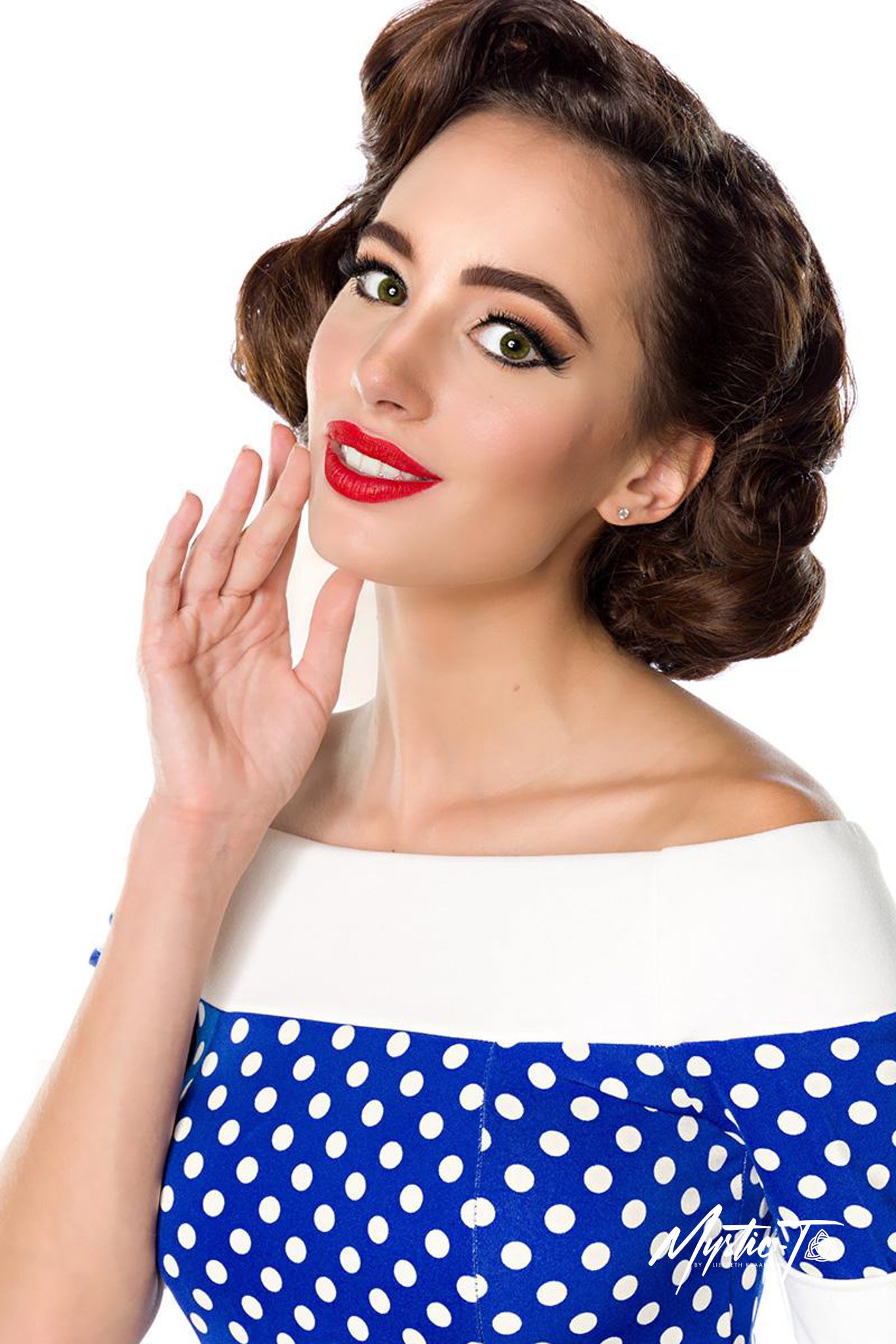 Schulterfreies Retrokleid mit Tellerrock – Eleganz im 50s-Stil