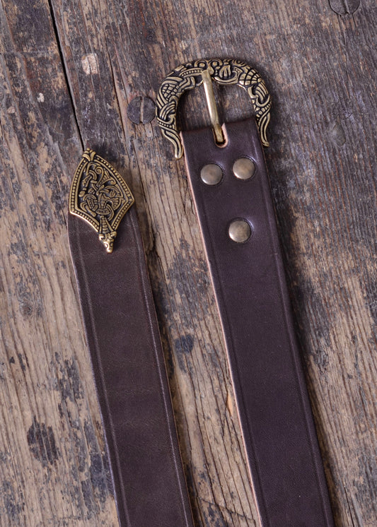 Wikinger Ledergürtel im Borre Stil mit Riemenende in Braun und Bronze für Mittelalter Gewandung