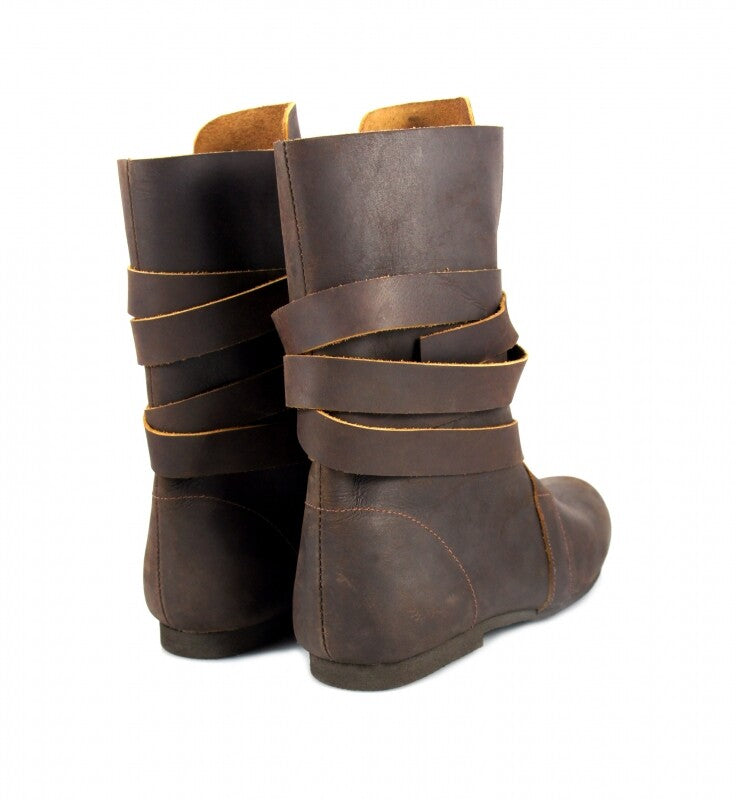 Lederstiefel Mittelalter mit Riemendetails für Reenactment