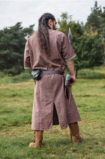 Kurzarmtunika mit Bordüre, Kastanien