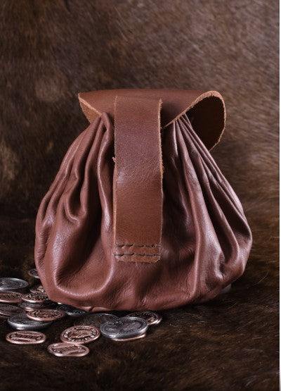 Mittelalterliche Ledertasche mit Hornknopf