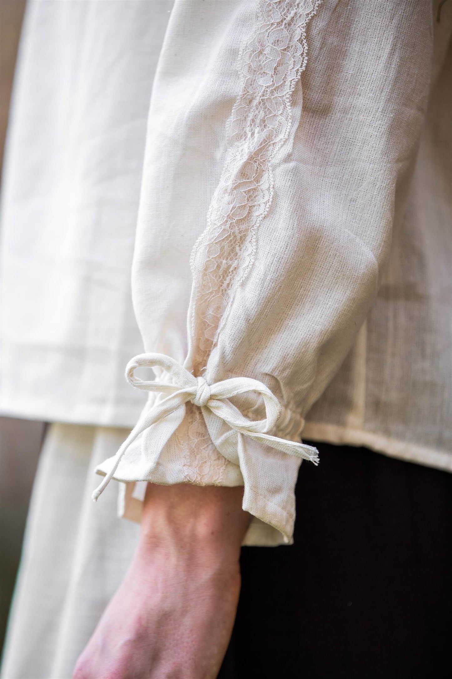 Mittelalterbluse mit Spitze Natur