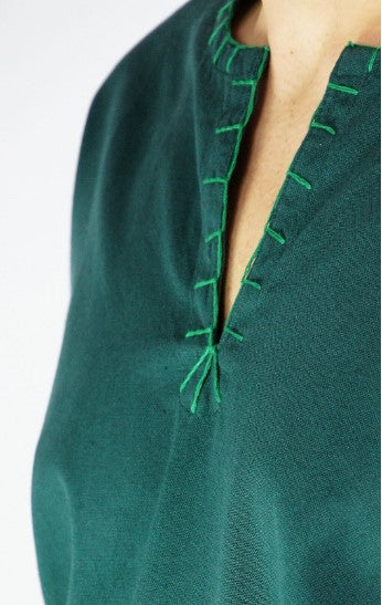 Wikingertunika mit Stickerei, Grün