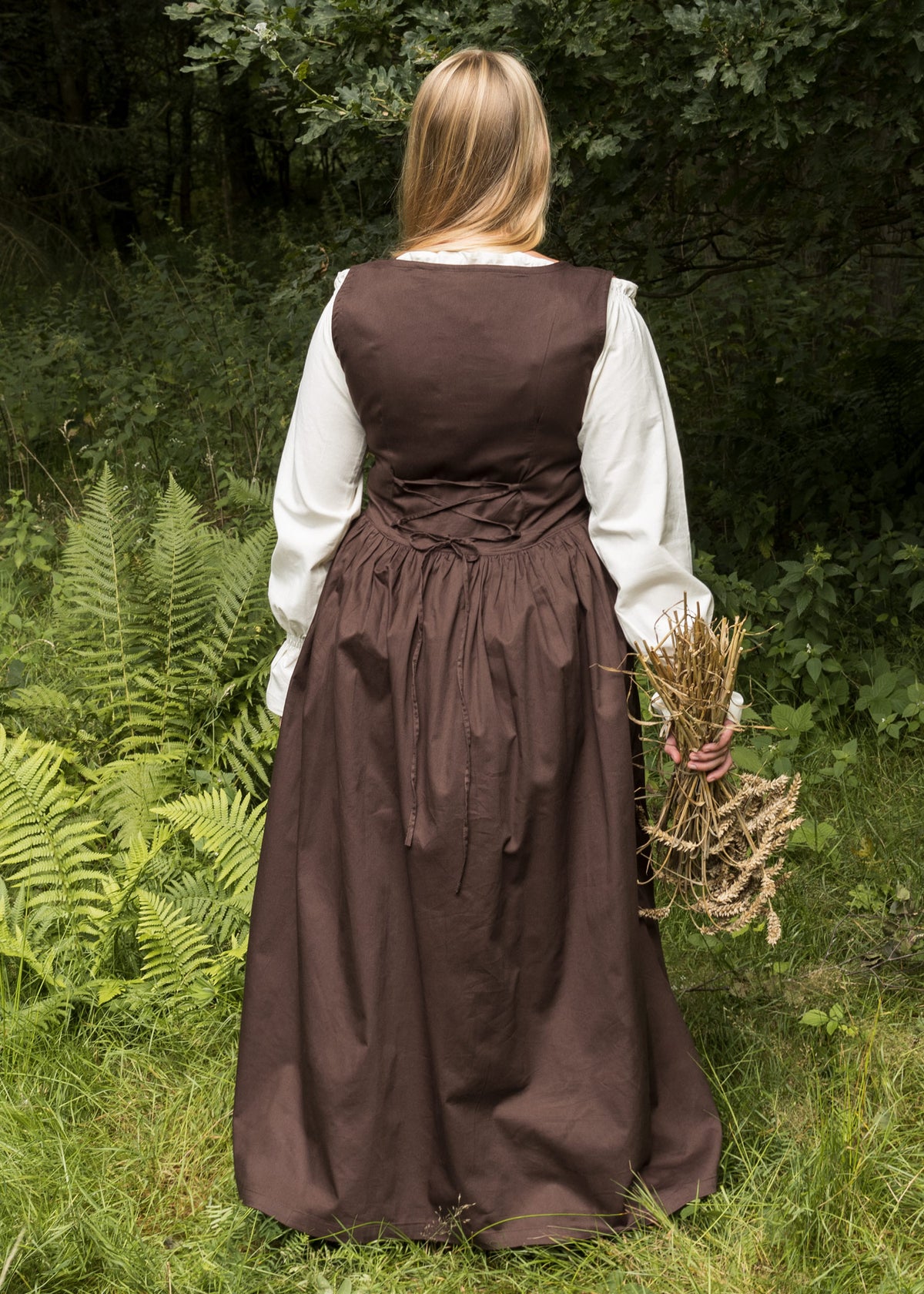 Historisch inspiriertes Trägerkleid zum Kombinieren mit Unterkleid oder Bluse