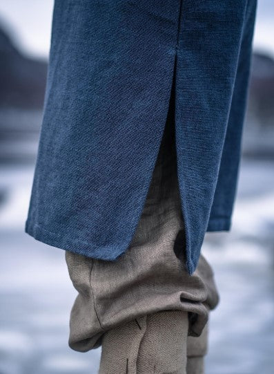Wikinger Tunika mit Urnes-Stil Handstickerei, Graublau