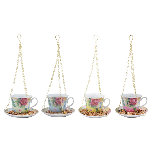 Nostalgische Teetasse als Futter- und Trinkschale für Gartenvögel