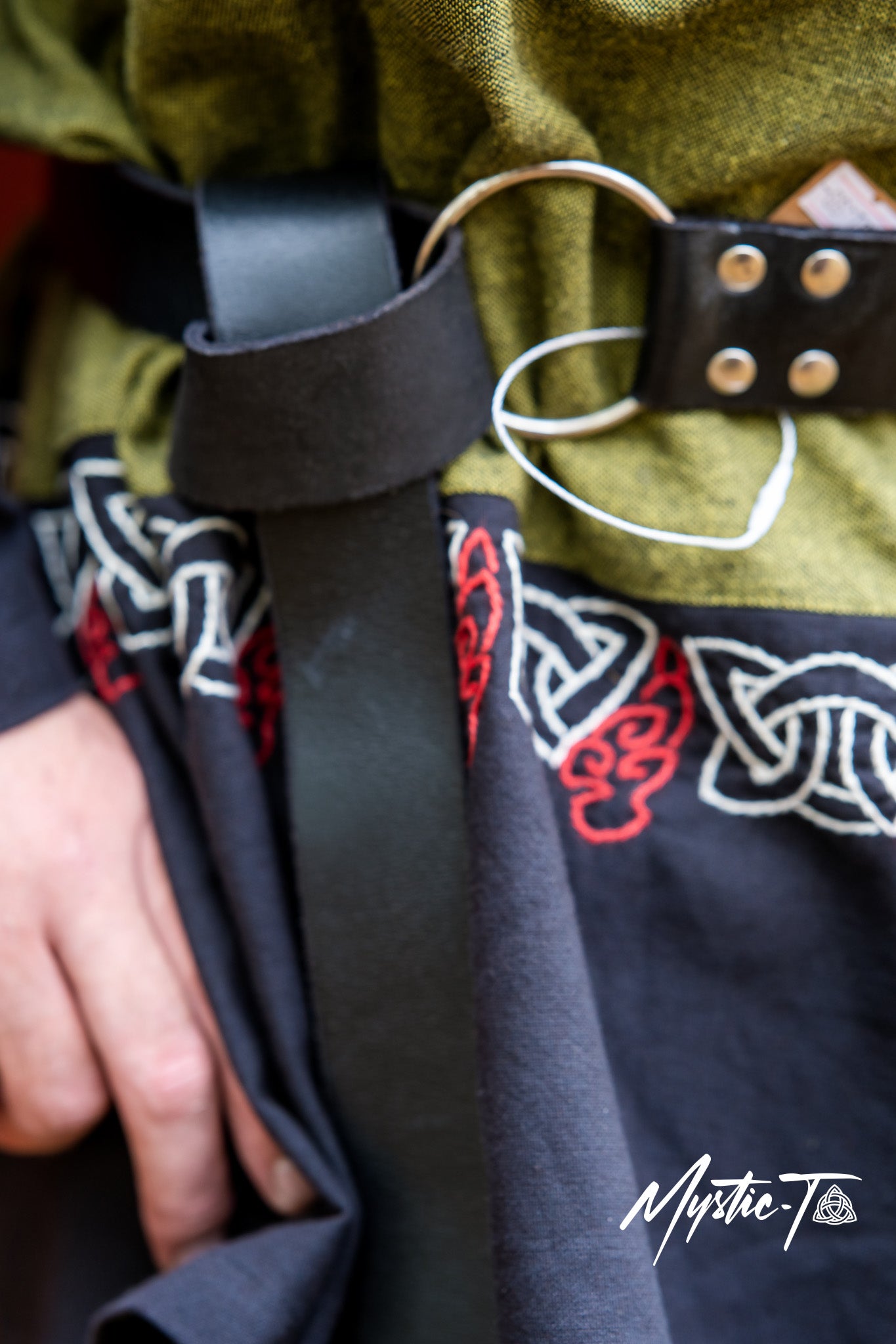 Wikinger Ledergürtel mit Ringverschluss aus braunem Leder für Mittelalter Gewandung