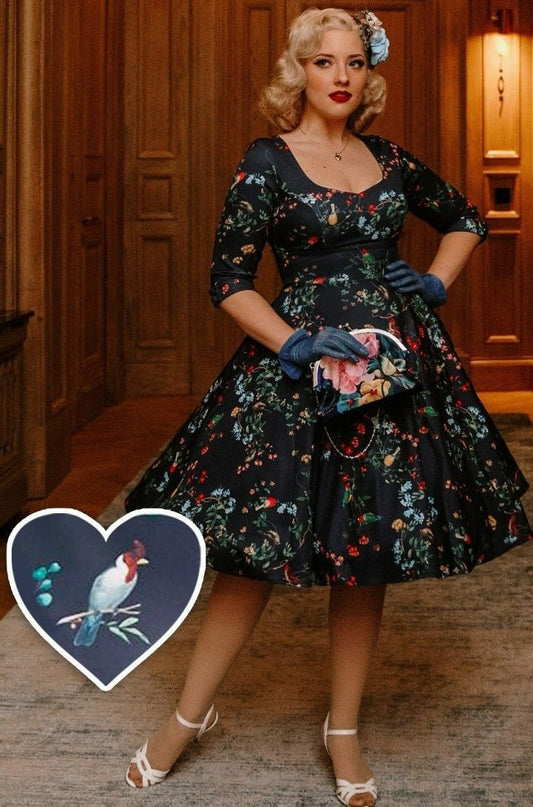 Scarlette Dress – Bird & Flower Print von Dolly & Dotty