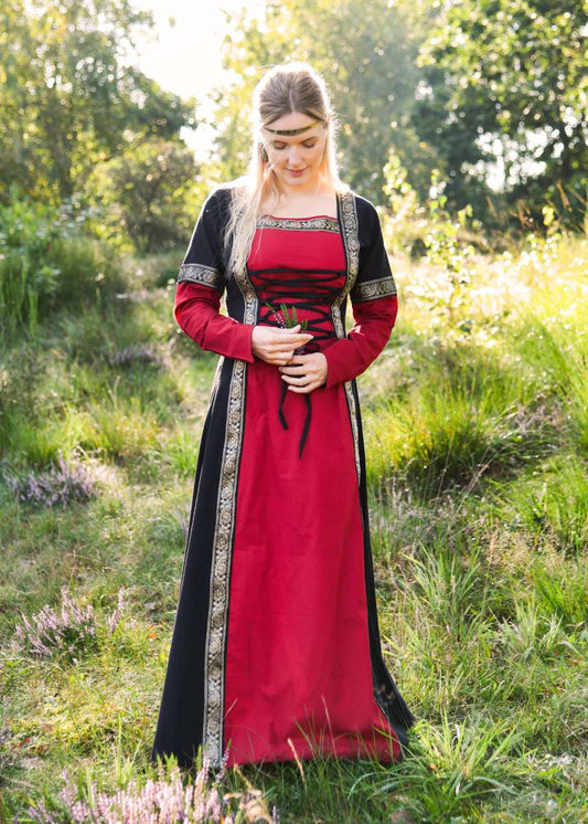 Mittelalterkleid – edler Lagenlook in Rot und Schwarz