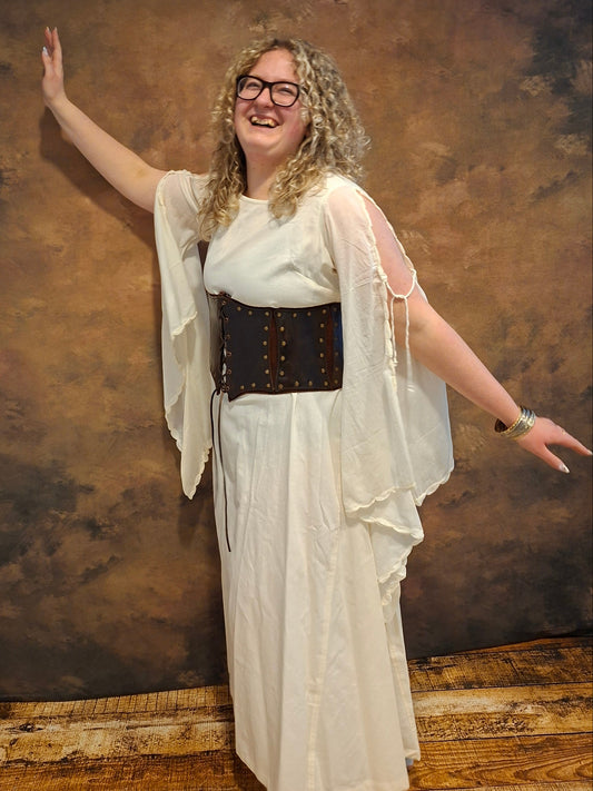 Mittelalter Kleid aus Baumwolle mit Rückenschnürung und Trompetenärmeln für LARP Gewandung