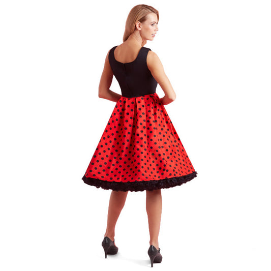 Amanda Swing Dress Black & Red – Klassischer 50s-Rockabilly-Charme