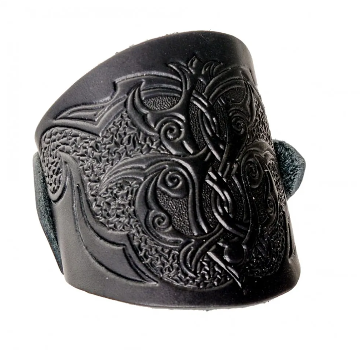 Schwarzes Mittelalter Lederarmband mit Arabeskenmuster und Schnalle