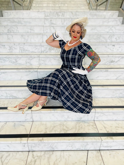 Lily Dress Navy White Tartan Nur in 38