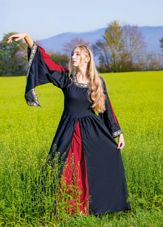 Ivette Mittelalterkleid aus Viskose – Fließende Eleganz