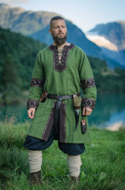 Wikinger Tunika mit Lederapplikationen und Schnürkragen