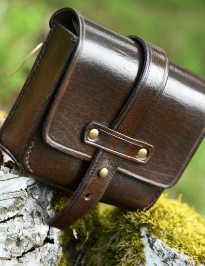 Kleine Ledertasche, Gürteltasche
