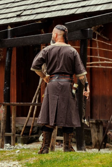 Kurzarmtunika mit Bordüre, Dunkelbraun