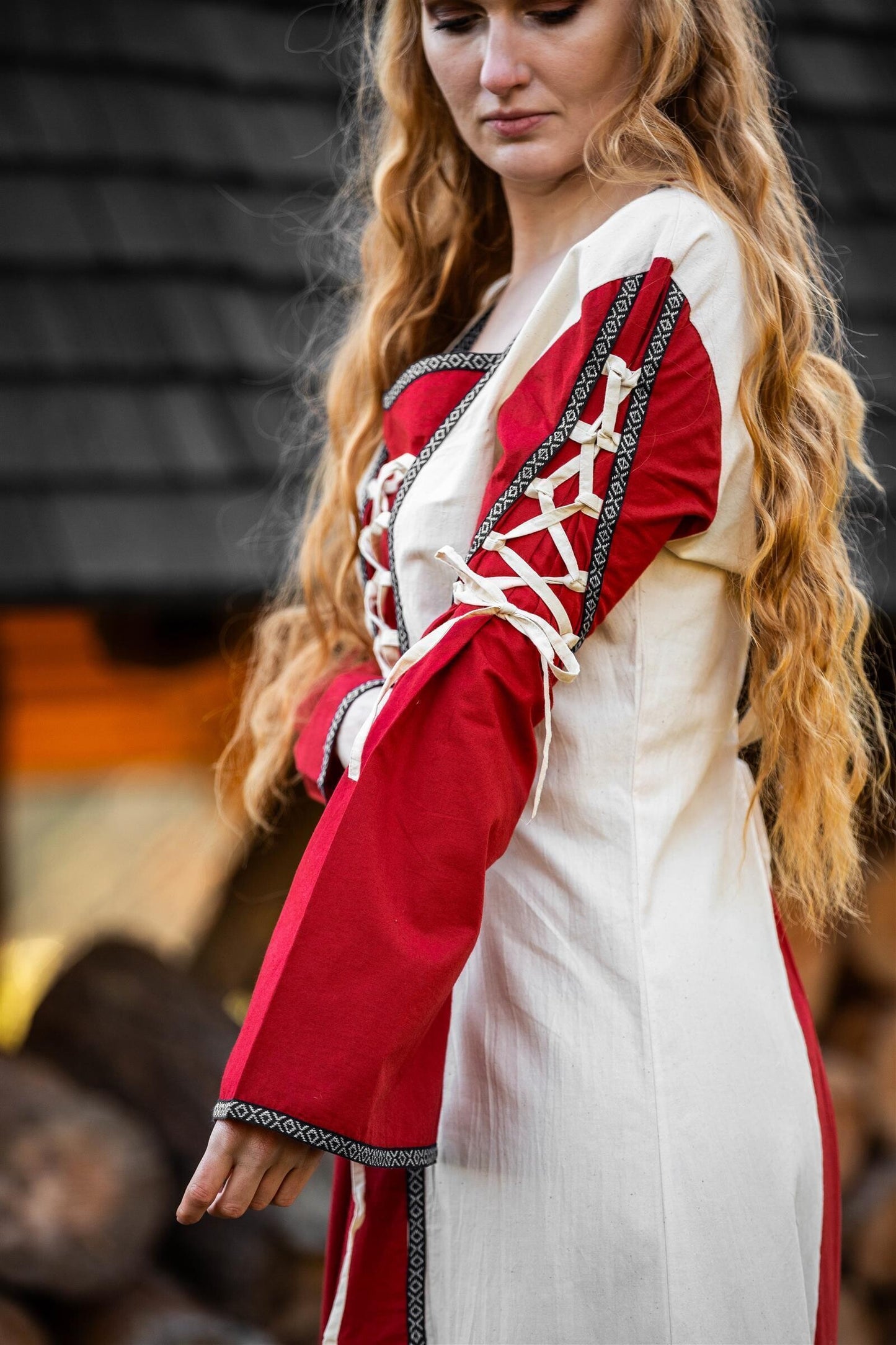 Mittelalter Kleid Amalia Natur/Rot