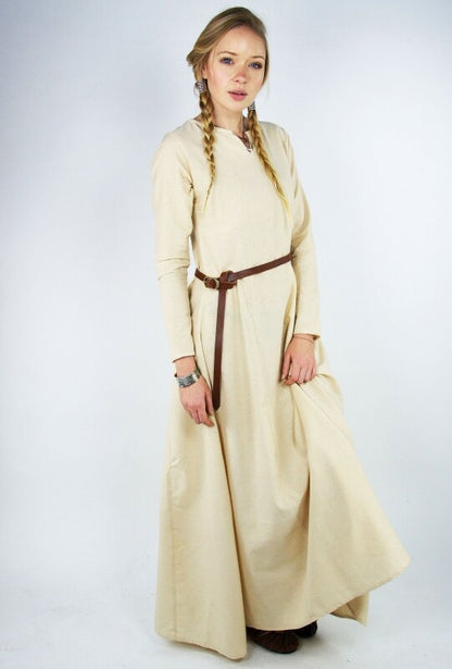 Unterkleid, hanffarben