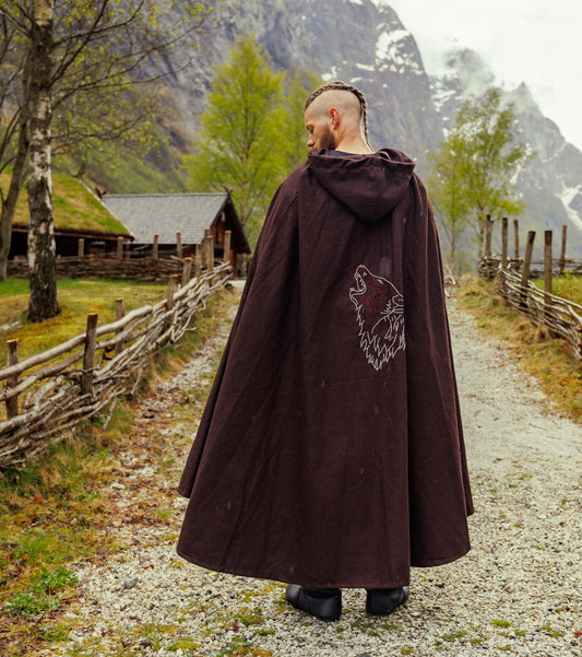 Wikinger Umhang mit Wolfsstickerei Braun