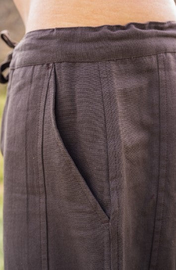 Wikingerhose mit Beinschnürung, Braun