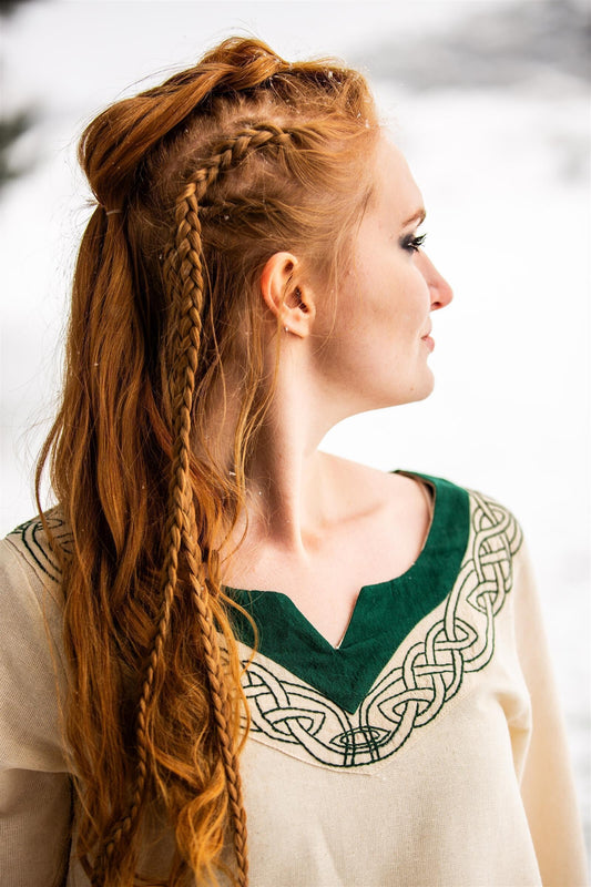 Wikingerkleid mit Handstickerei Natur/Grün