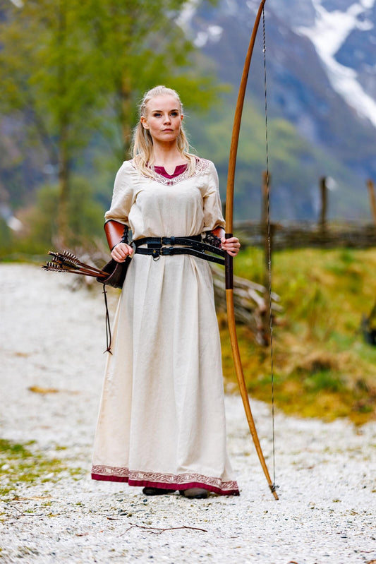 Wikingerkleid mit Handstickerei Natur/Rot